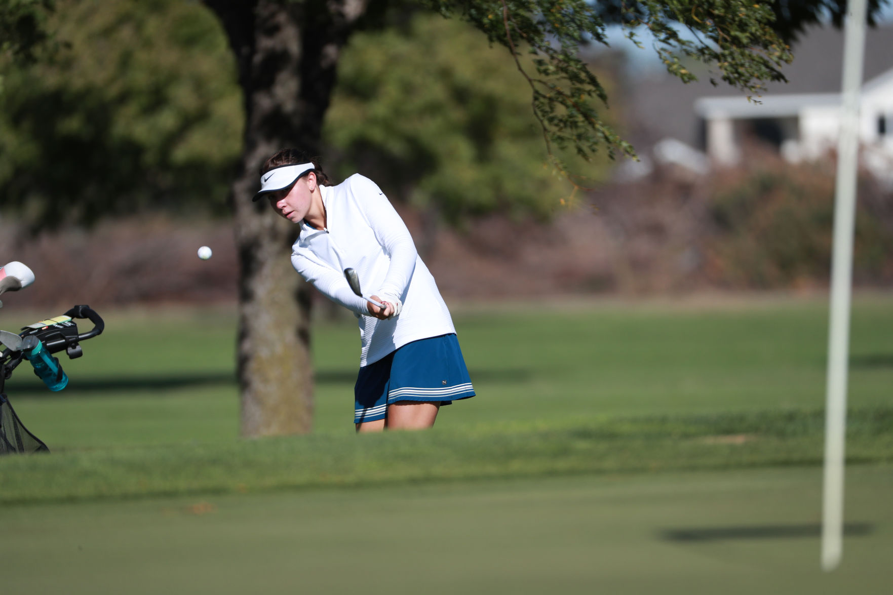 100919_C4GirlsGolf036_bjs.JPG